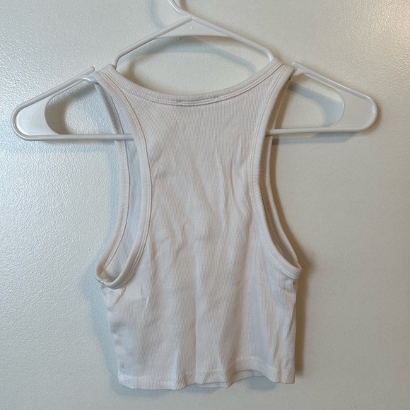 Zara Cropped Tank - Picture 2 of 3